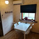 Uninen 3*