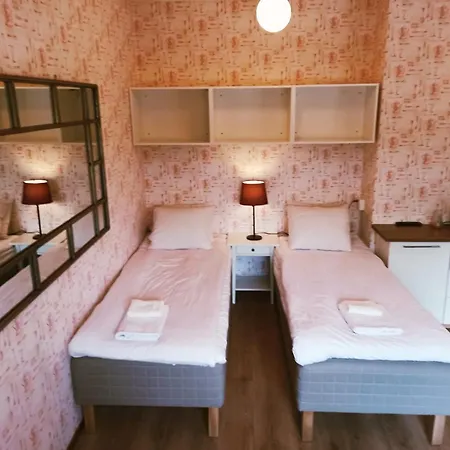 Hotel Hotelli Uninen Tampere 3*