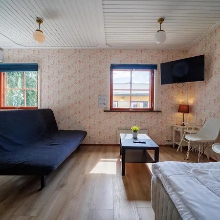 Hotelli Uninen Tampere 3*