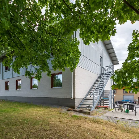 Hotelli Haapalinna 3*