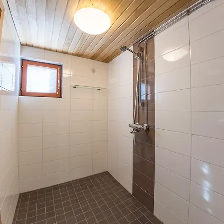 Hotel Uninen 3*