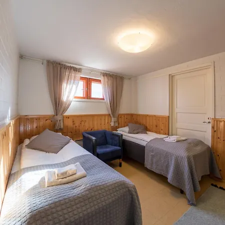 Hotelli Uninen Tampere 3*