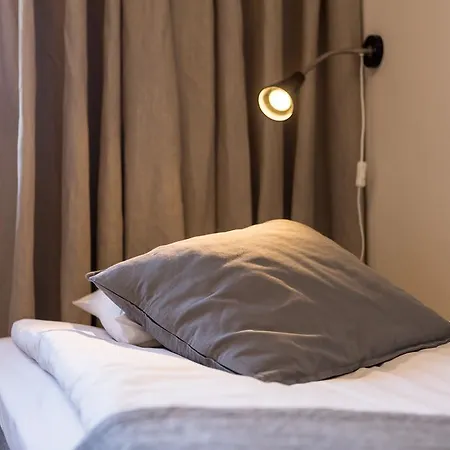 Hotel Hotelli Uninen Tampere 3*