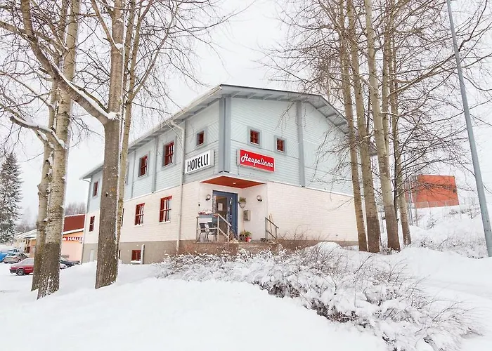 Hotelli Haapalinna 3*